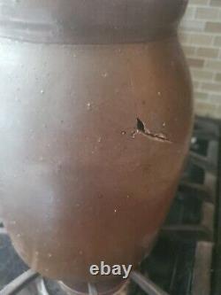 19th Century Antique American Primitive Salt Glazed Stoneware Crock Pot