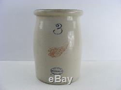 3 gallon antique Red Wing Union Stoneware crock churn has the large wing