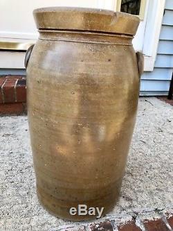 5 gallon A. P. Donaghho Stoneware Crock Churn Parkersburg WV Salt Glazed Zipper