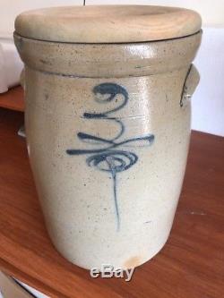 ANTIQUE BEE STING STONEWARE CROCK with Wood Top SALT GLAZED POTTERY Rare