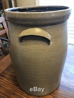 ANTIQUE BEE STING STONEWARE CROCK with Wood Top SALT GLAZED POTTERY Rare