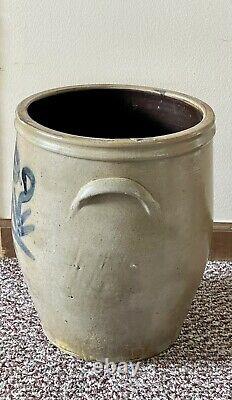 An Exceptional 6 gallon glazed cobalt decorated stoneware open crock
