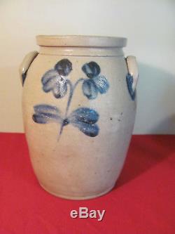 Antique 1 1/2 Gallon Cobalt Decorated Ovoid Stoneware Jar Crock Virginia