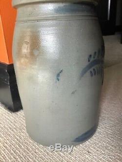 Antique 1 Gallon Freehand Cobalt Flower Stoneware Crock Hamilton & Jones Gboro