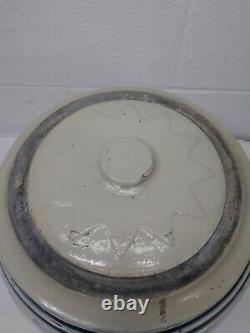 Antique 3-1/2 Gallon Stoneware Water Crock With Blue Stripes And Starburst LID