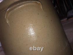 Antique 4 gallon Salt Glaze Stoneware Crock Bee Sting Design (CHIPPED)