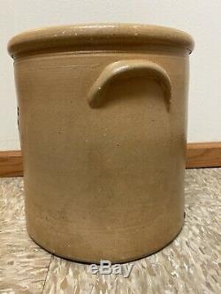 Antique 4 gallon salt glaze Stoneware crock