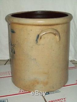 Antique 6 Gallon Primitive Redwing #6 Primitive Stoneware Crock