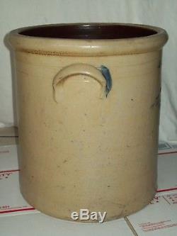 Antique 6 Gallon Primitive Redwing #6 Primitive Stoneware Crock
