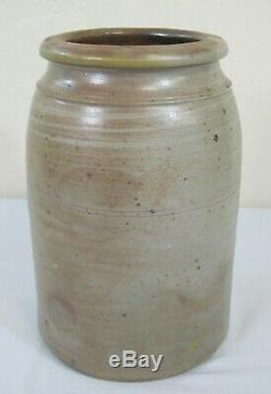 Antique American 1.5 Gallon Blue Decorated Stoneware Crock Large Flowers