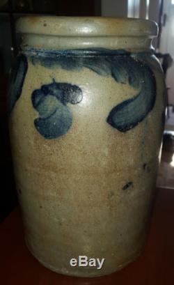 Antique American Blue Decorated Crock Mid-Atlantic Salt Glaze Stoneware