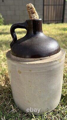 Antique Americana c1800's Salt Glazed Stoneware Crock Four Quart MoonShine Jug