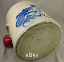 Antique Blue Decorated Paddletail Bird Stoneware Crock 19th cent