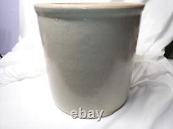 Antique Blue Star number 2 Gallon Stoneware Crock in nice condition