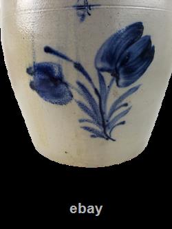 Antique Evan R Jones Pittston PA 4 Gallon Tulip Salt Glaze Stoneware Crock
