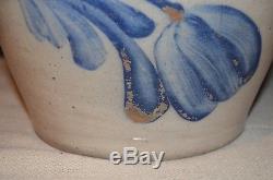 Antique Evan R Jones Pittston Pa 1.5 Gal Stoneware Crock Cobalt Blue Decorated