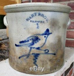 Antique Hart Bros Fulton NY Stoneware Crock Cobalt Blue Decorated Bird Robbin 4g