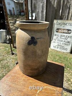 Antique Saltglaze Stoneware Crock Cobalt Clover Decoration 2 Gallon Churn