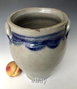 Antique Stoneware 2G Incised Ovoid Jar Crock with Cobalt Swags, NYC or CT, 1800s