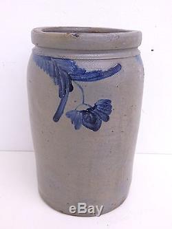Antique Stoneware Cobalt Blue Flower 1 1/2 Gallon Pickling Crock