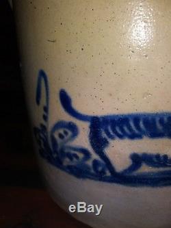 Antique Stoneware Crock with Deer Decoration Fort Edward, New York Cobalt Blue