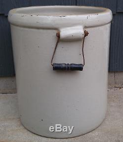 Antique Vintage 8 Gallon Red Wing Potteries Inc Stoneware Crock with Bail Handles