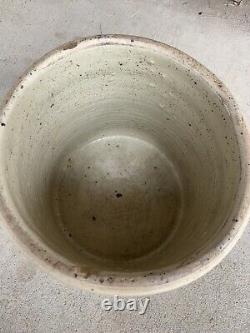 Antique Vintage Stoneware 2 Gallon Salt Glaze Crock