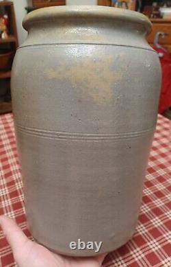 Antique Western Pennsylvania Stoneware 2 Gallon Crock with Trailing Flower