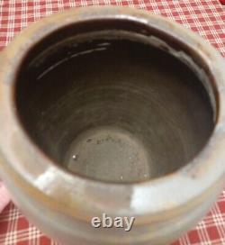 Antique Western Pennsylvania Stoneware 2 Gallon Crock with Trailing Flower