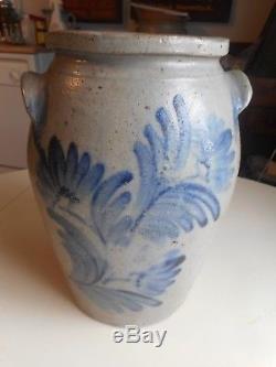Beautiful 19th C. Decorated Stoneware Jar. Highly decorated American Stoneware