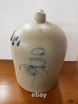 Circa 1880 American Salt Glaze Stoneware Crock 3 Gallon Beehive Motif Jug