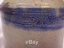 Decorated stoneware Rare 6'' FISH crock