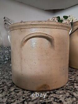 E. W. Farmington Antique Stoneware Crock late 19th century