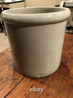 Early Antique Redwing 2 Gallon Saltglazed Stoneware Crock- Bottom Stamped-