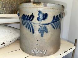 Gorgeous 3 Gallone Stoneware Crock withLeaf and Flowe Design