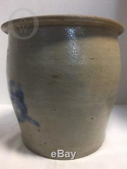 HB Pfaltzgraff York, PA Blue Decorated Stoneware Salt Glazed Crock