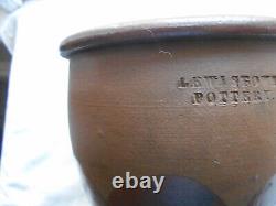 Lewistown Pottery Stoneware (1854-1872) Scalloped Crock-lewistown, Penna Rare