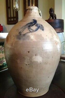 Lqqkrare Attributed Manhattan N. Y Incised Bird 2 Gallon Stoneware Jugc. 1800