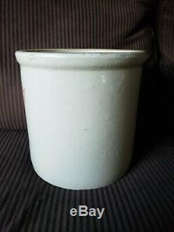 Red Wing Union Stoneware 2 Gallon Crock Big 4 Wing No Cracks or Chips