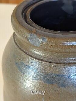 Small 10 Freehand 3 Stripe West Virginia PA Stoneware Wax Sealer Crock Jar