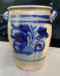 Vintage Blue & White Floral Decorated Stoneware 10L Crock