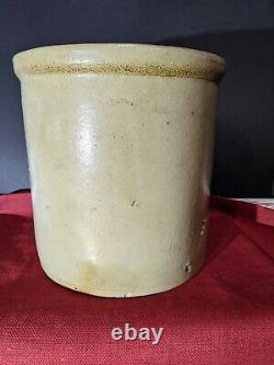 Vintage Red Wing 2 Gallon Salt Glaze Bullseye/Bee Sting Stoneware Crock