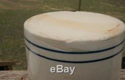 WESTERN STONEWARE, MONMOUTH ILLINOIS, 3 LB, Lidded, Banded Butter Crock