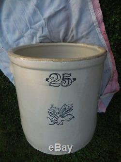 Western brand 25 gallon stoneware crock maple leaf vintage very good condition