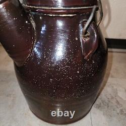 Wonderful Early Antique Brown Stoneware #4 Batter Jug Crock Metal Handle NICE