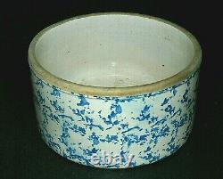XX Large (5 1/4 X 11 1/4) Blue & White Spongeware Cake Crock Stoneware